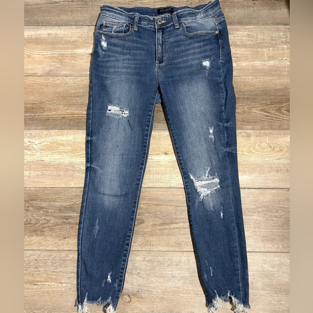 Judy Blue 11/30 High Rise Skinny Jeans Distressed Raw Hem Stretch